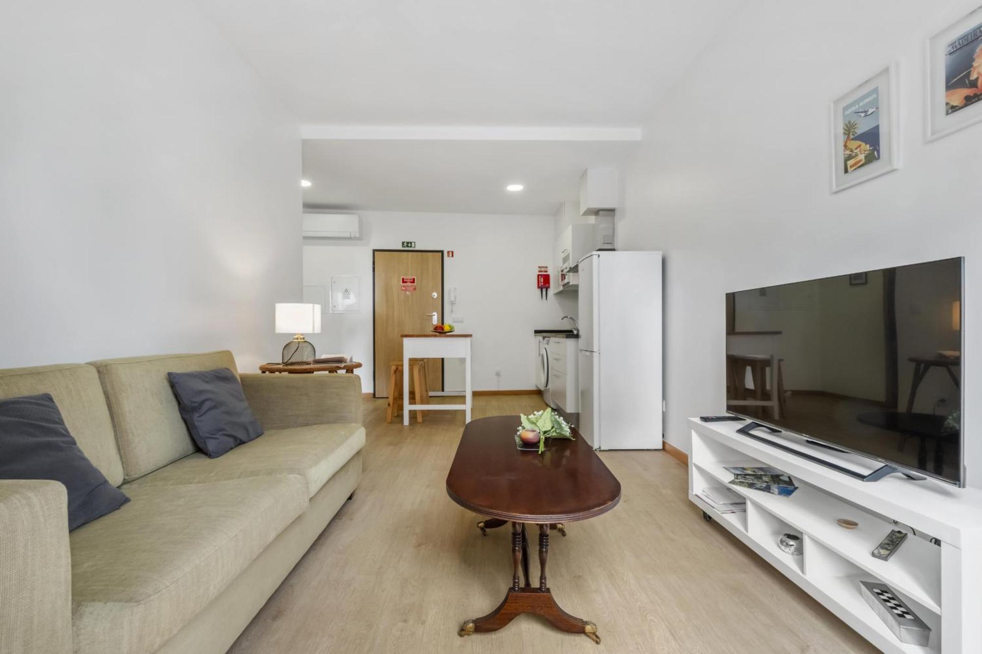 Ribeira Das Casas Apartments By Madeira Sun Travel Funchal  Bagian luar foto